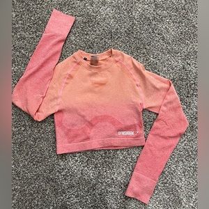 GYMSHARK OMBRÉ LONG SLEEVE CROP TOP